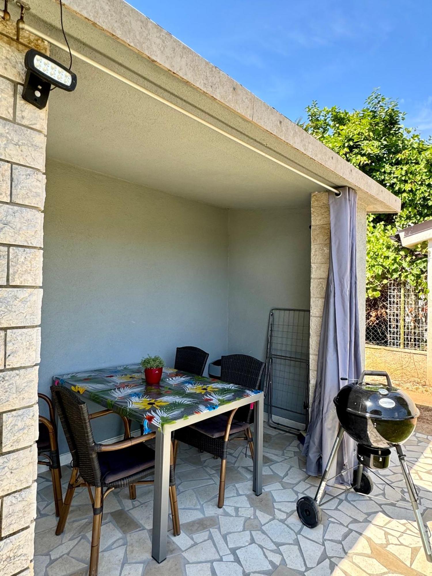 Enna Apartment B Meerblick Perfect Location Medulin Kültér fotó